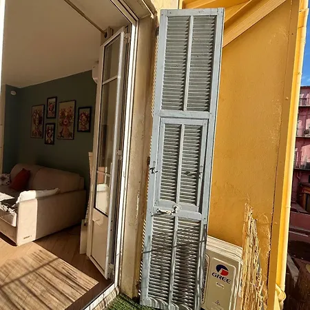 Plein Centre Rue Pietonne 아파트 니스